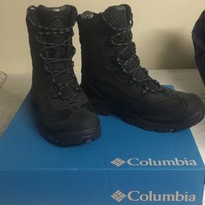 Columbia Techlite Boots